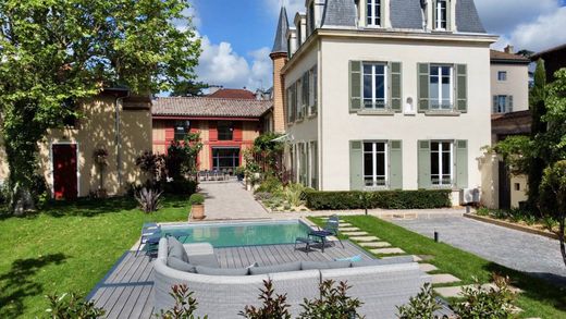 Luxury home in Charbonnières-les-Bains, Rhône