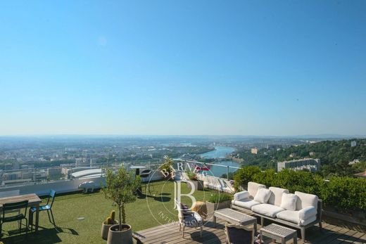 Daire Sainte-Foy-lès-Lyon, Rhône