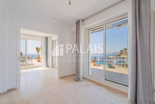 Apartment / Etagenwohnung in Nizza, Alpes-Maritimes