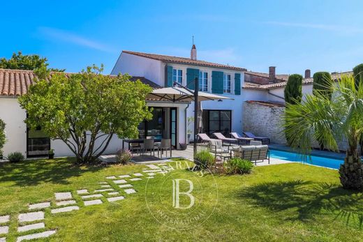 Luxury home in La Flotte, Charente-Maritime