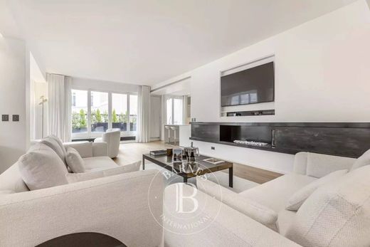 Apartament w Champs-Elysées, Madeleine, Triangle d’or, Paris