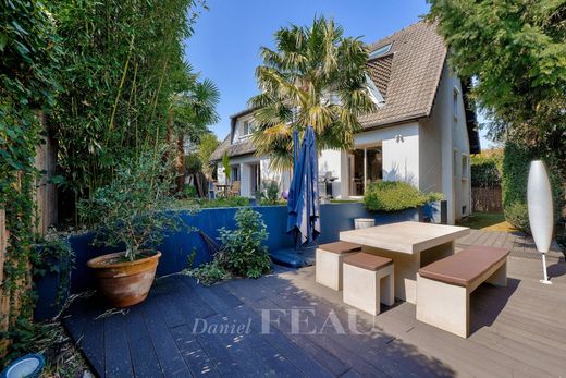 Luxury home in Saint-Cloud, Hauts-de-Seine