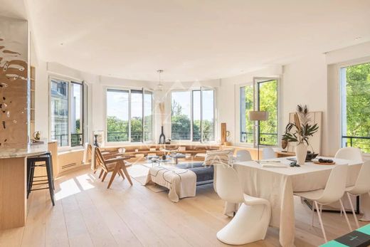 Apartament w La Muette, Auteuil, Porte Dauphine, Paris