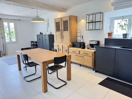Appartement à Saint-Pée-sur-Nivelle, Pyrénées-Atlantiques