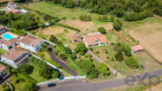Luxury home in Ponta Delgada, Azores