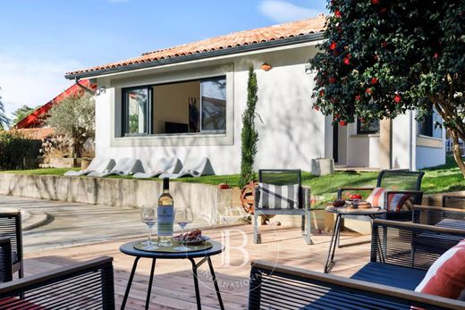 Casa di lusso a Anglet, Pirenei atlantici