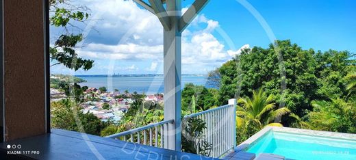 Maison de luxe à Petit-Bourg, Guadeloupe
