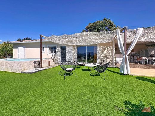 Villa in Bastelicaccia, South Corsica