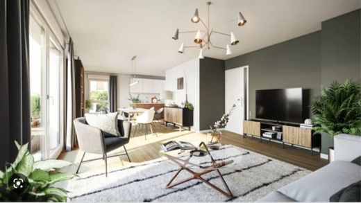 Apartment / Etagenwohnung in Gentilly, Val-de-Marne