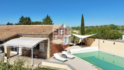 Villa in Uzès, Gard