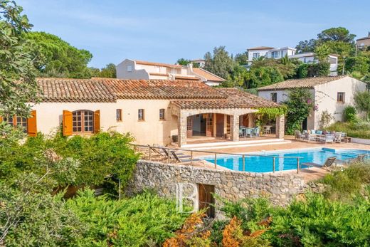 Casa di lusso a Sainte-Maxime, Var