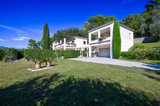 Luxus-Haus in Mougins, Alpes-Maritimes