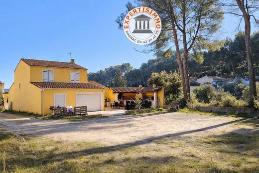 Villa in Rognac, Bouches-du-Rhône