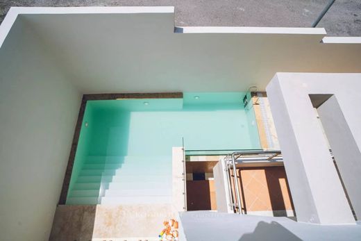 ﻓﻴﻼ ﻓﻲ طنجة, إقليم طنجة - أصيلا