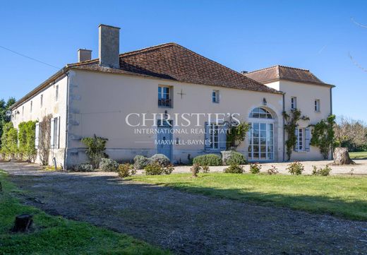 Luxury home in Duras, Lot-et-Garonne