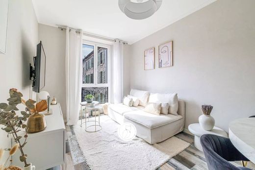 Apartment / Etagenwohnung in Nizza, Alpes-Maritimes