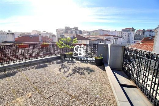 Apartment / Etagenwohnung in Biarritz, Pyrénées-Atlantiques