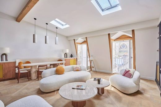 Apartment in Beaubourg, Marais, Notre Dame - Ile de La Cité, Paris