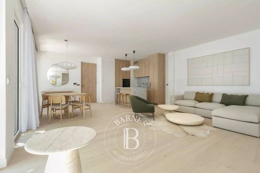 Квартира, Champs-Elysées, Madeleine, Triangle d’or, Paris