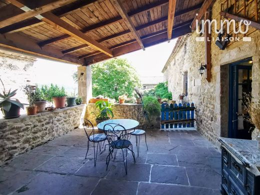 Casa di lusso a Chassiers, Ardèche