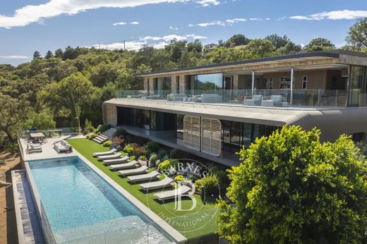 Willa w Sainte-Lucie de Porto-Vecchio, South Corsica