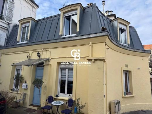 Luxury home in Montrouge, Hauts-de-Seine