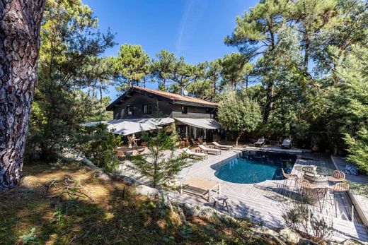Luxury home in Lège-Cap-Ferret, Gironde