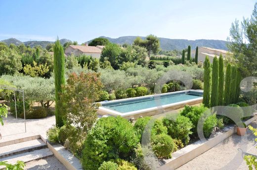 Maison de luxe à Eygalières, Bouches-du-Rhône