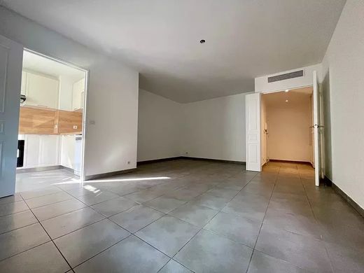 ﺷﻘﺔ ﻓﻲ Antibes, Alpes-Maritimes