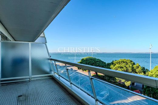 Apartment / Etagenwohnung in Arcachon, Gironde