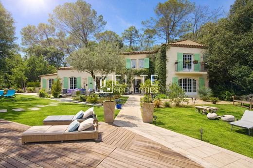 Casa de lujo en Roquefort-les-Pins, Alpes Marítimos