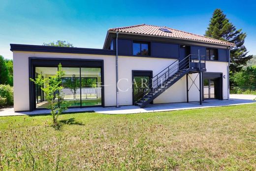 Villa in Beynost, Ain