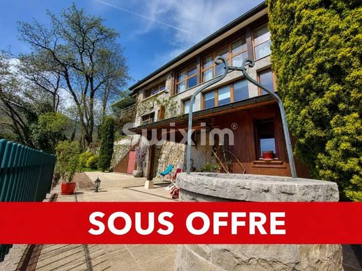 Luxury home in Gex, Ain