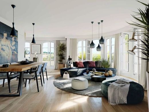 ‏דירה ב  Puteaux, Hauts-de-Seine