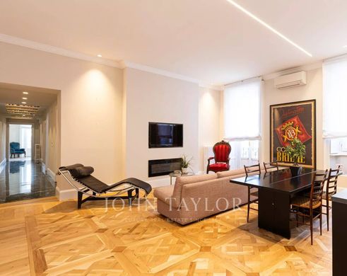 套间/公寓  米蘭, 米兰省