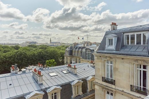 Piso / Apartamento en Tour Eiffel, Invalides – Ecole Militaire, Saint-Thomas d’Aquin, Paris