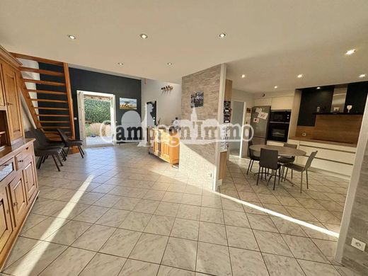 Πολυτελή κατοικία σε Vindry-sur-Turdine, Rhône