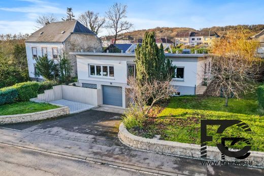 Luxe woning in Hautcharage, Käerjeng