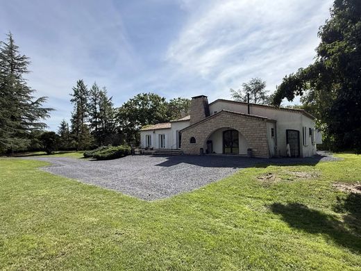 Casa di lusso a Nogaro, Gers