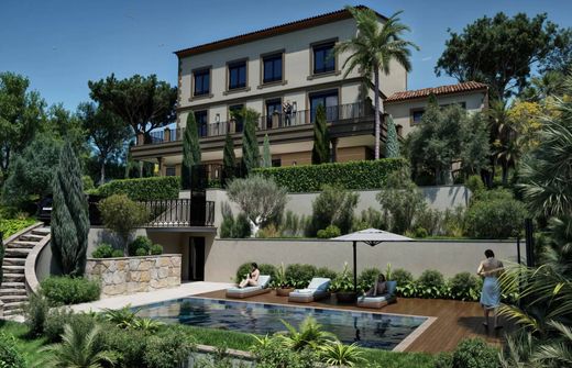 Apartment / Etagenwohnung in Sainte-Maxime, Var