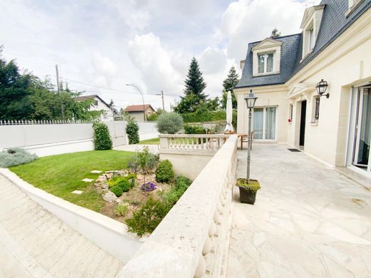 Luxury home in Le Raincy, Seine-Saint-Denis
