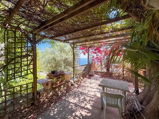 Apartment in Èze, Alpes-Maritimes