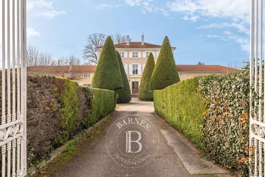 Πολυτελή κατοικία σε Feyzin, Rhône