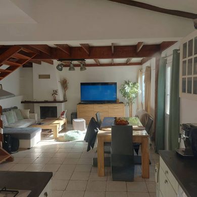 Luxus-Haus in La Trinité, Alpes-Maritimes