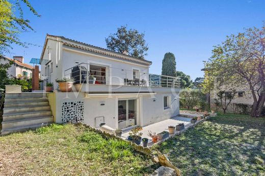 ‏וילה ב  קאן, Alpes-Maritimes