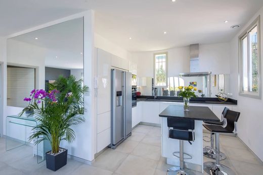 Villa in Èze, Alpes-Maritimes