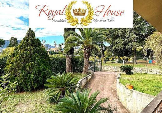 Villa - Loano, Provincia di Savona