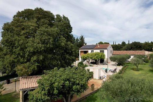 Uzès, Gardのヴィラ