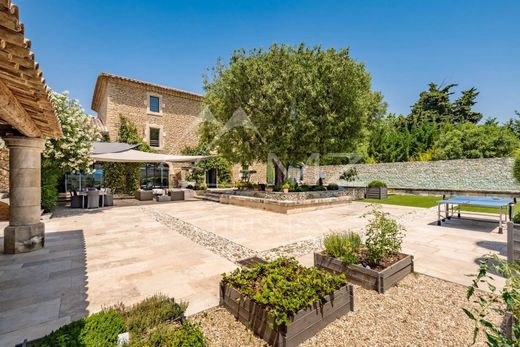 Luxury home in Cabrières-d'Avignon, Vaucluse