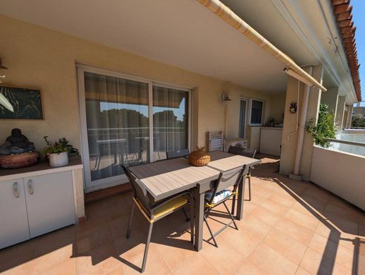 Appartement in Saint-Laurent-du-Var, Alpes-Maritimes